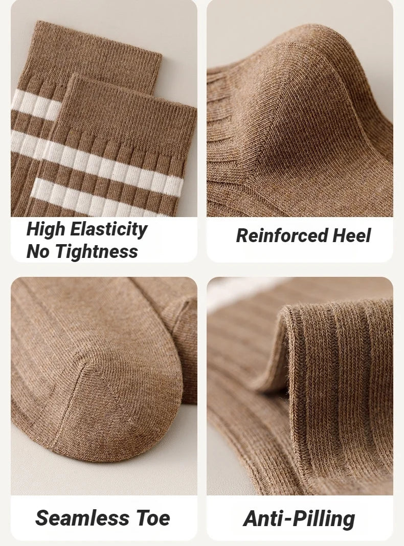 2026 Summer Mens Socks Spring Autumn Simple Casual Black White Striped Breathable Mid Tube High Quality Round Neck Socks