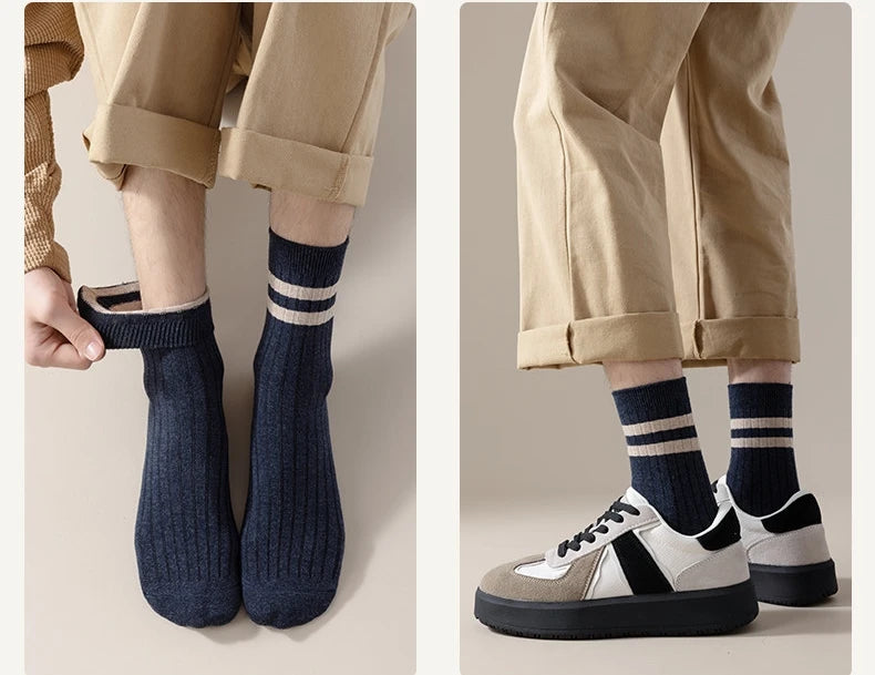 2026 Summer Mens Socks Spring Autumn Simple Casual Black White Striped Breathable Mid Tube High Quality Round Neck Socks